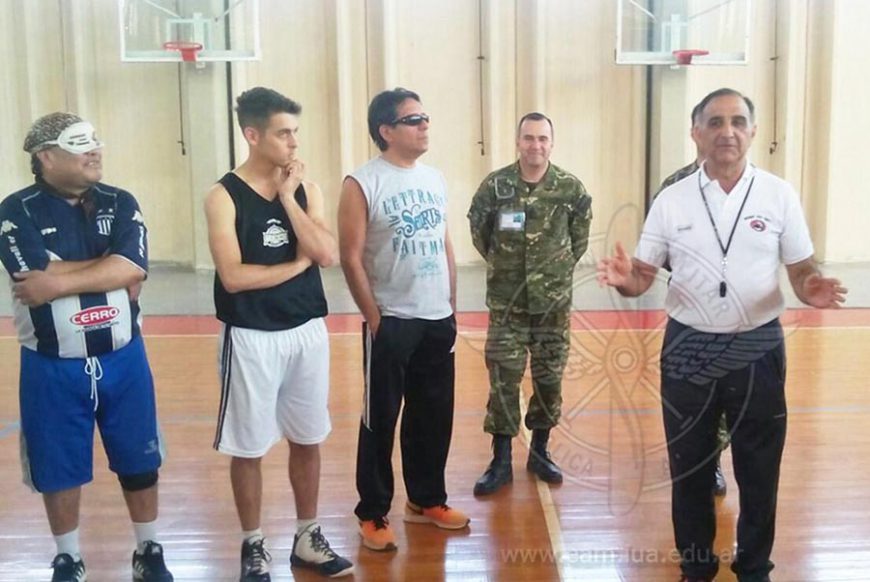 Campus de Básquet para ciegos en la Escuela de Aviación Militar