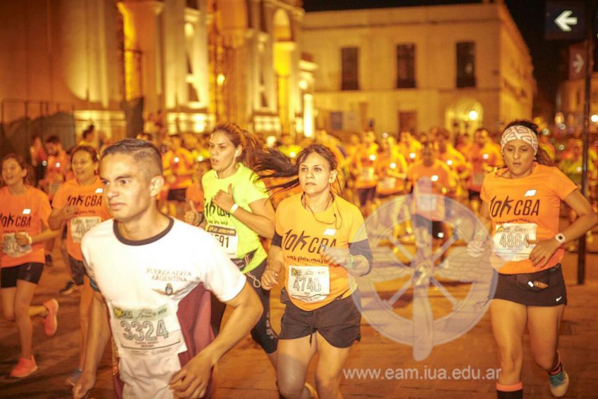 Media Maratón Nocturna CBA 21 K