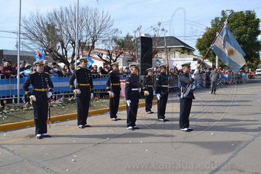 Cadetes de 1° Año de la Escuela de Aviación Militar juraron la Bandera