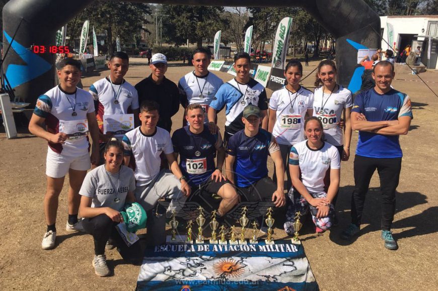 Cadetes de la Escuela de Aviación Militar se lucieron en la 3° Edición del Sierras Chicas Corre