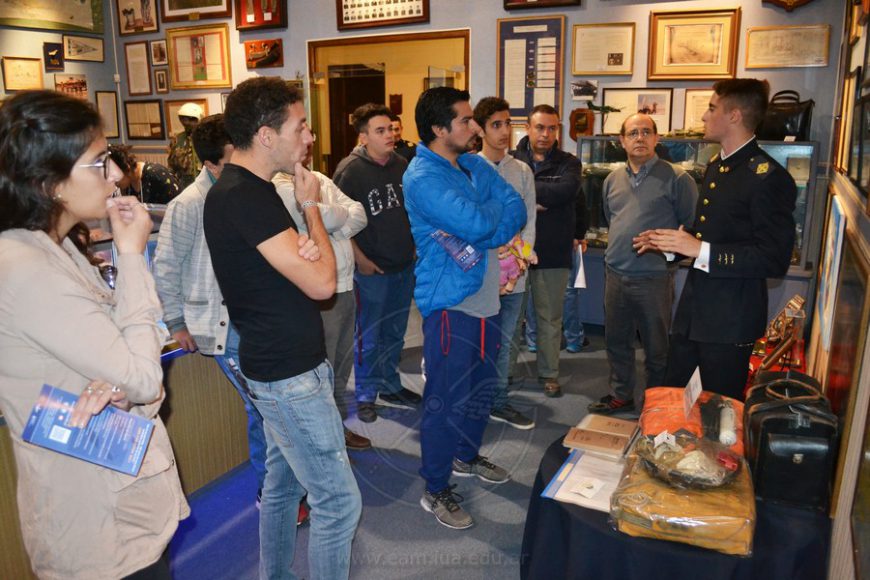 La Escuela de Aviación Militar brilló en una nueva edición de la Noche de los Museos