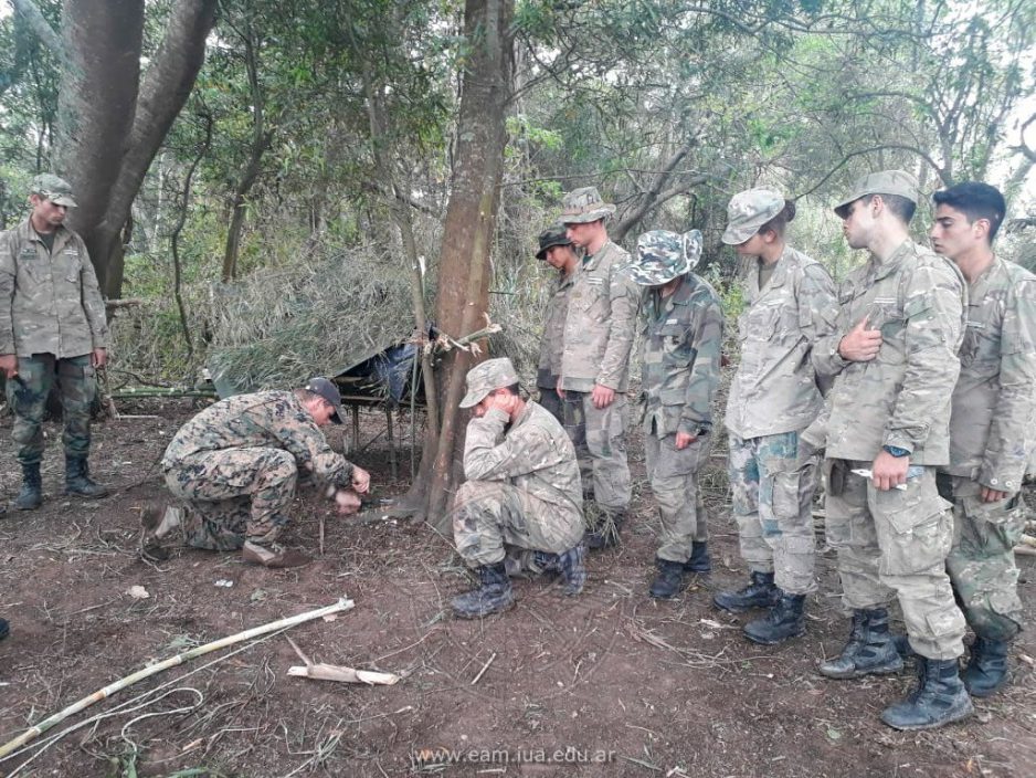 Ejercicio Operativo Supervivencia en la Selva 2018 – Escuela de Aviación  Militar