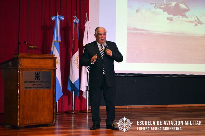 Presentación del Libro “Palas al Rescate”