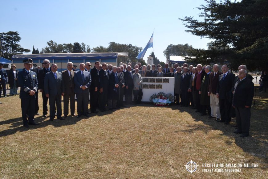 Ceremonias por las Bodas de Oro y Bodas de Plata en la Escuela de Aviación Militar