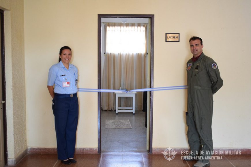 Inauguración del Primer Lactario en la Escuela de Aviación Militar