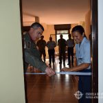 Brig. BRUN y S.Aux. ROJAS realizan el corte de cintas en la inauguración del Lactario E.A.M.