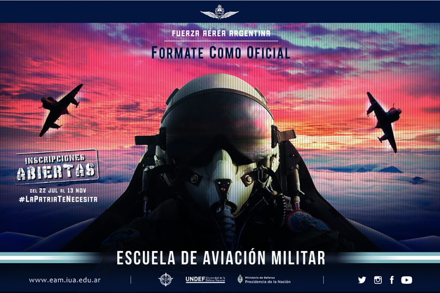 Formate como Oficial de la Fuerza Aérea