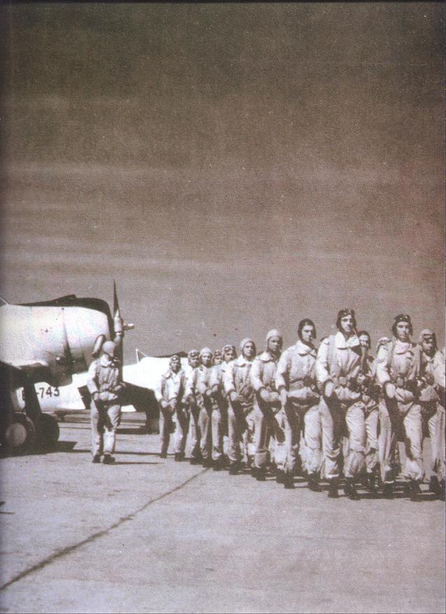 05-cadetes-del-cuerpo-del-aire-1946-Pag-117.jpg