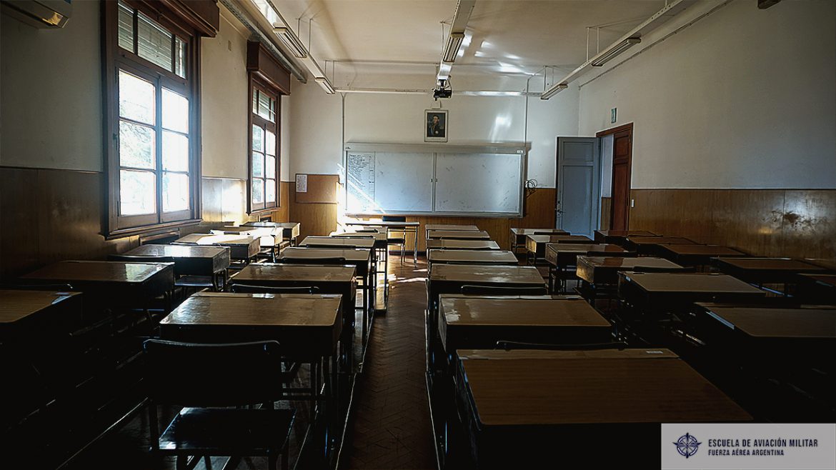 Escuadron-Estudios-aula2.jpg