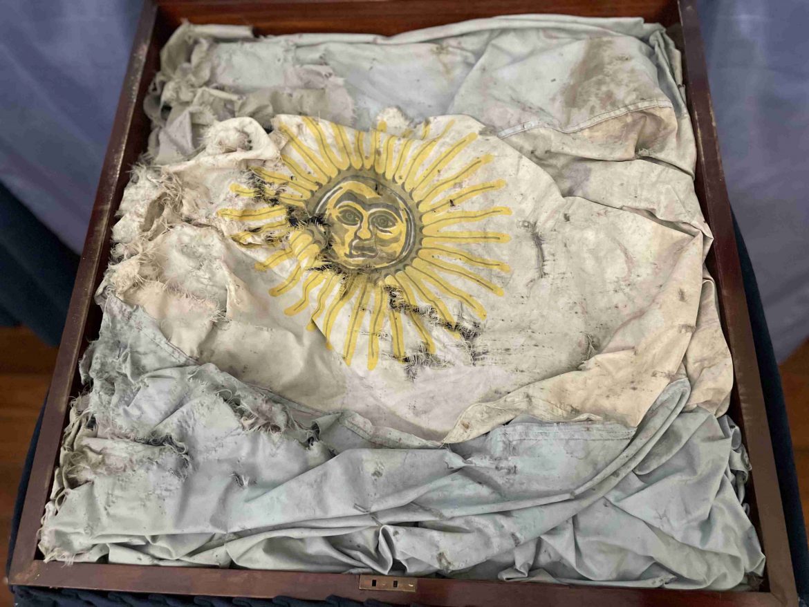 BANDERA-ARGENTINA-2-scaled.jpg