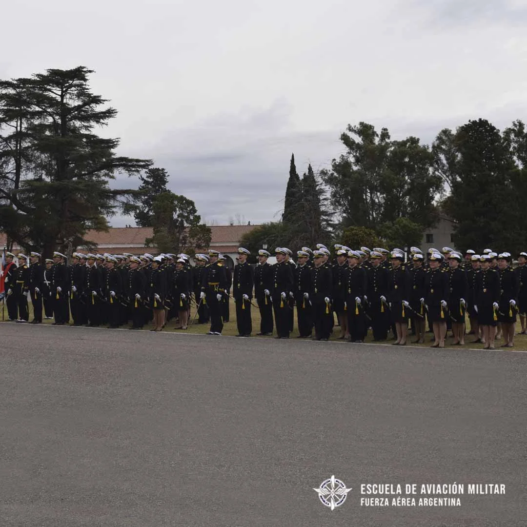 Entrega-de-Uniformes_10.webp