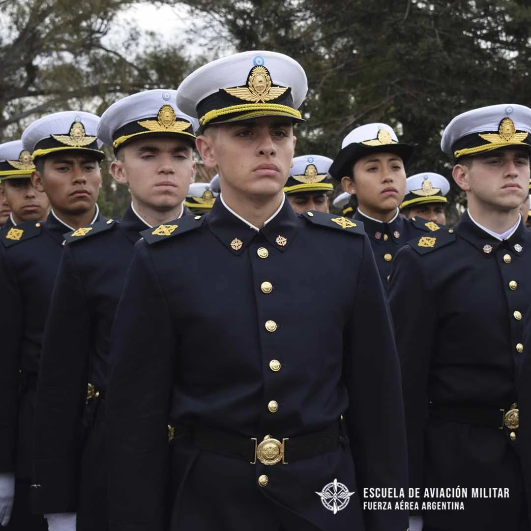 Entrega-de-Uniformes_5.webp