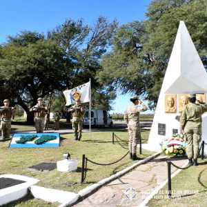 Ceremonia conmemorativa por los tres Soldados caídos en Malvinas