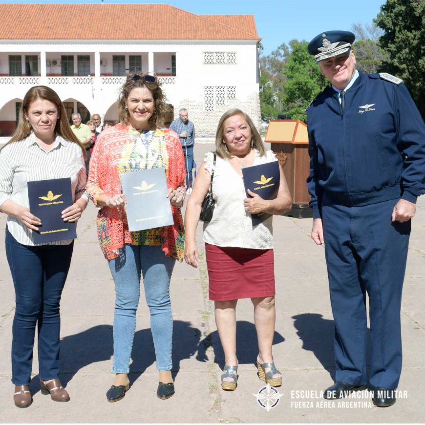 Ceremonia por el Día del Personal Civil de las Fuerzas Armadas