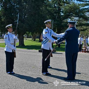 Cambio de Abanderado en la Escuela de Aviación Militar