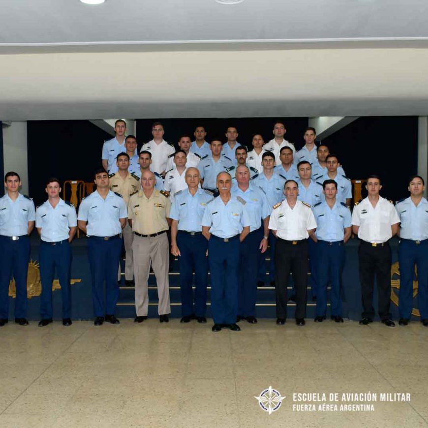 Egreso del Curso Básico Conjunto de Aviador Militar