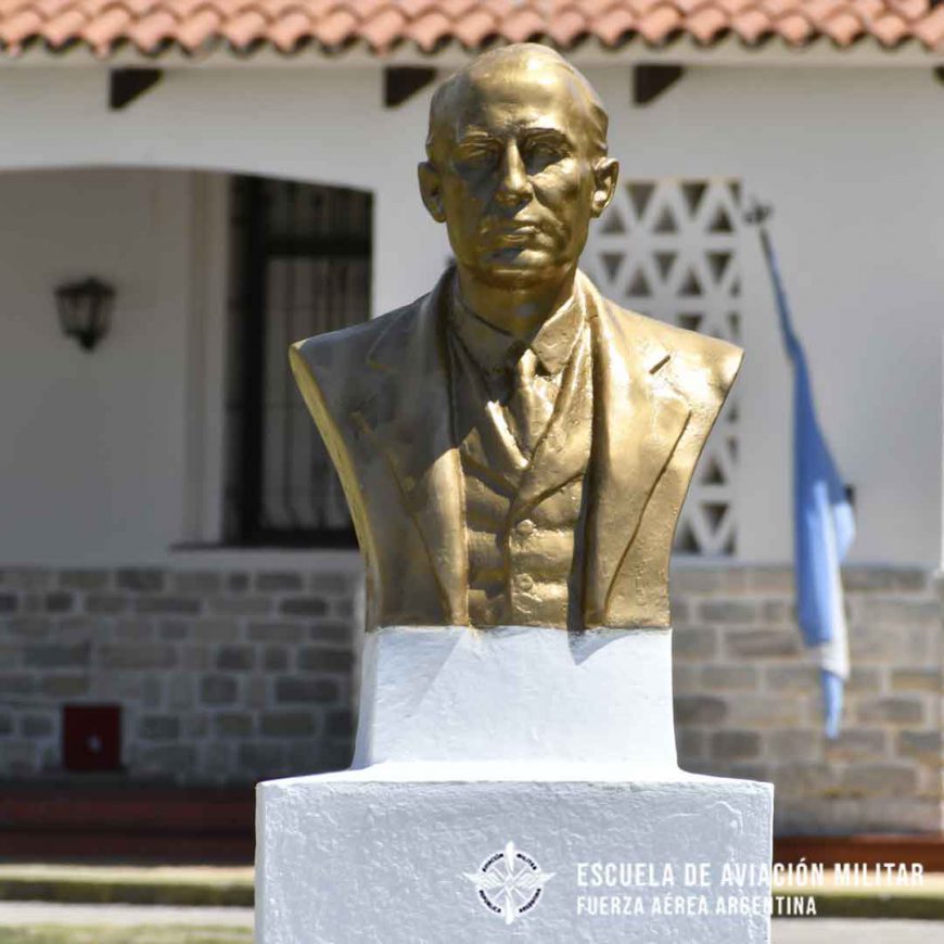 Ceremonia por el 112° Aniversario del Paso a la Inmortalidad de Jorge Newbery