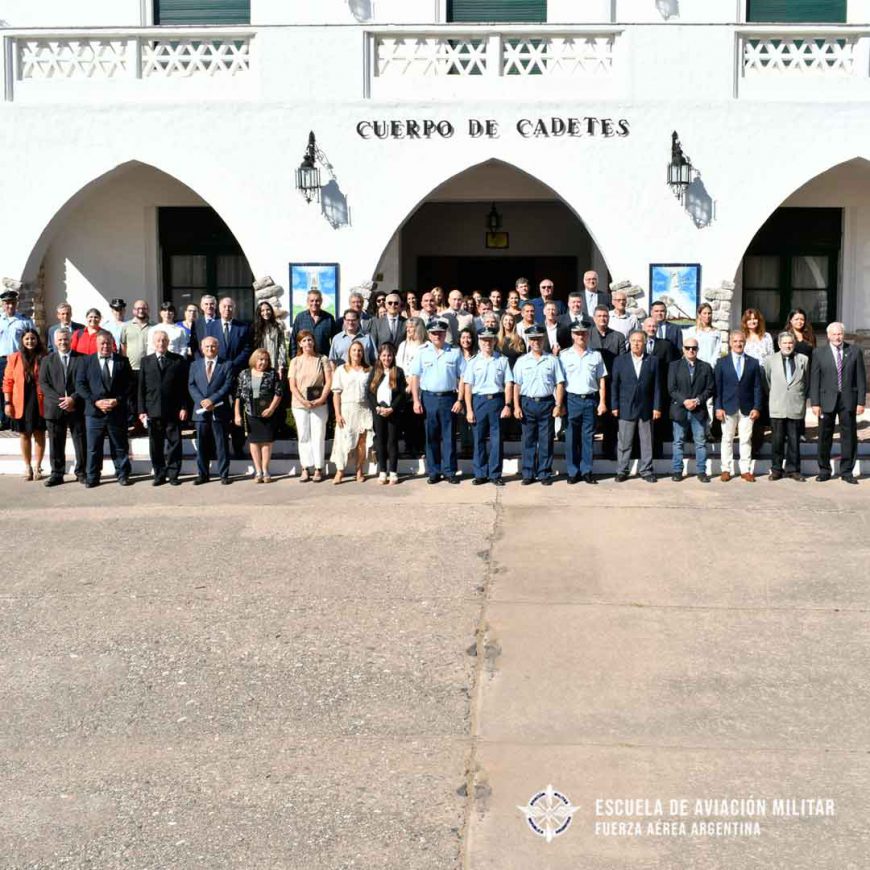 Ceremonia por el Día del Profesor Aeronáutico