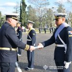 Entrega de Uniformes - Promoción XCV - Entrega de despachos
